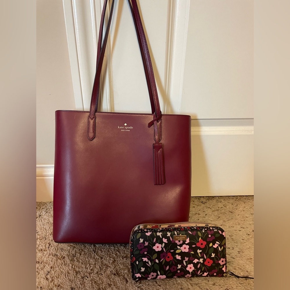 Kate spade purse and wallet